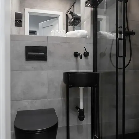 דירה Stylish Ideal For Remote Working Close To The Sea By Renters *
